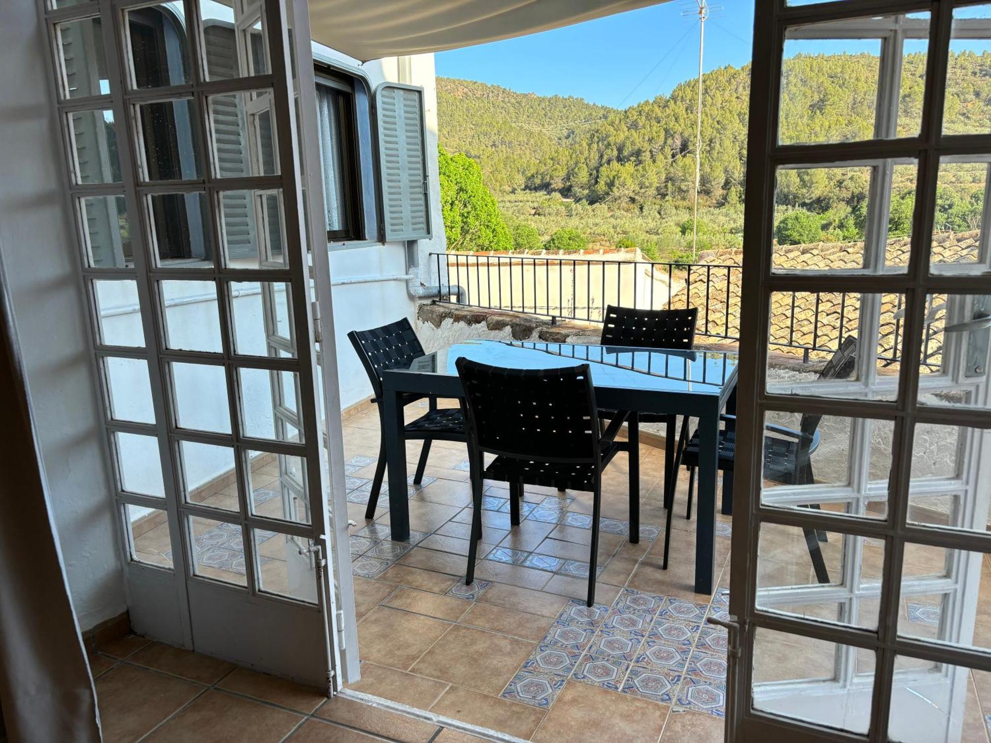 Piso En Vall De Almonacid Con Vistas, Aire Acondicionado, Wifi Y Smart Tv Buitenkant foto
