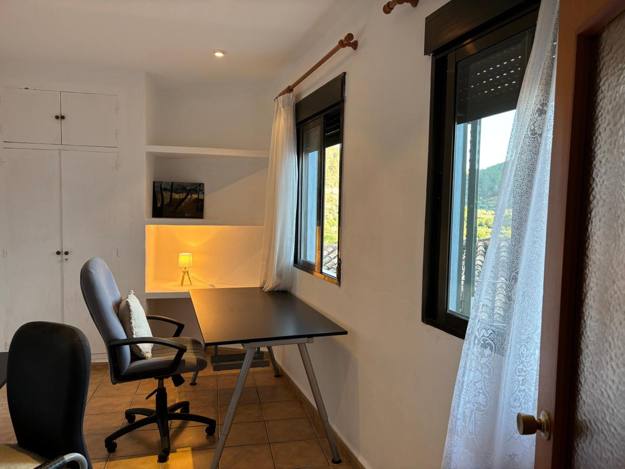 Piso En Vall De Almonacid Con Vistas, Aire Acondicionado, Wifi Y Smart Tv Buitenkant foto